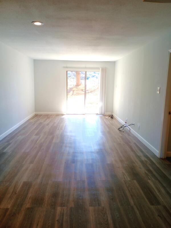 Building Photo - 1214 Hi Stirrup