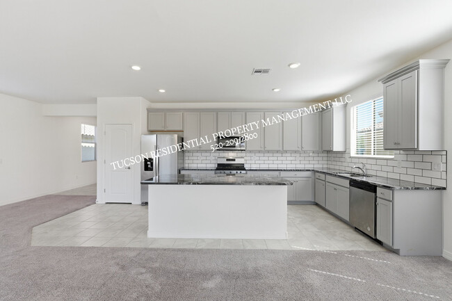 Building Photo - 7842 S New Strike Way