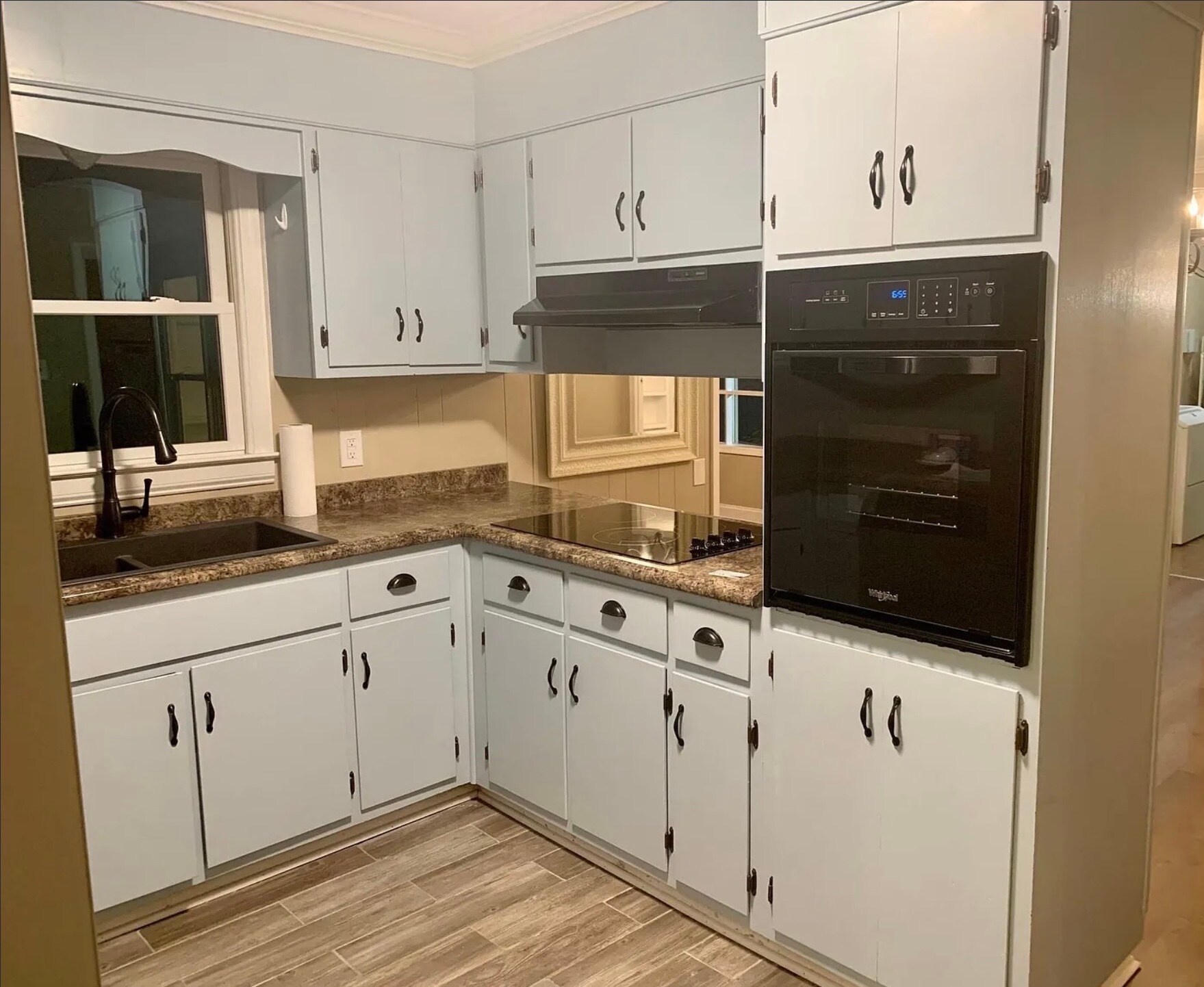 Building Photo - 18516 Elles Dr