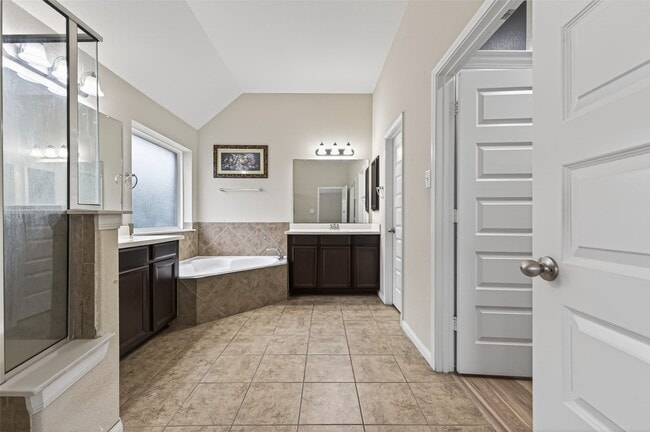 Building Photo - 18206 Florence Run Ln