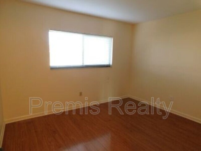 Building Photo - 3055 Casa Del Sol Cir