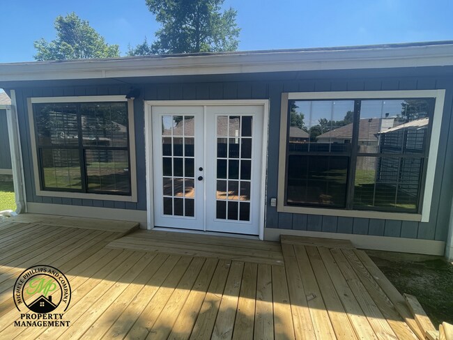 Building Photo - Great Cabot home!