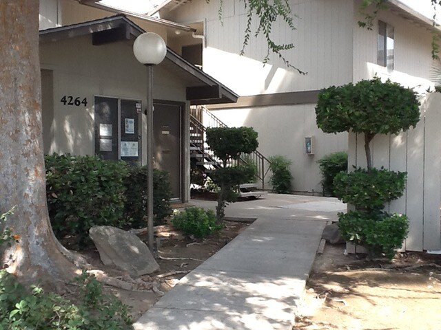 Building Photo - 4264 N Bengston Ave