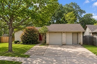 Building Photo - 2116 Gaston Pl Dr