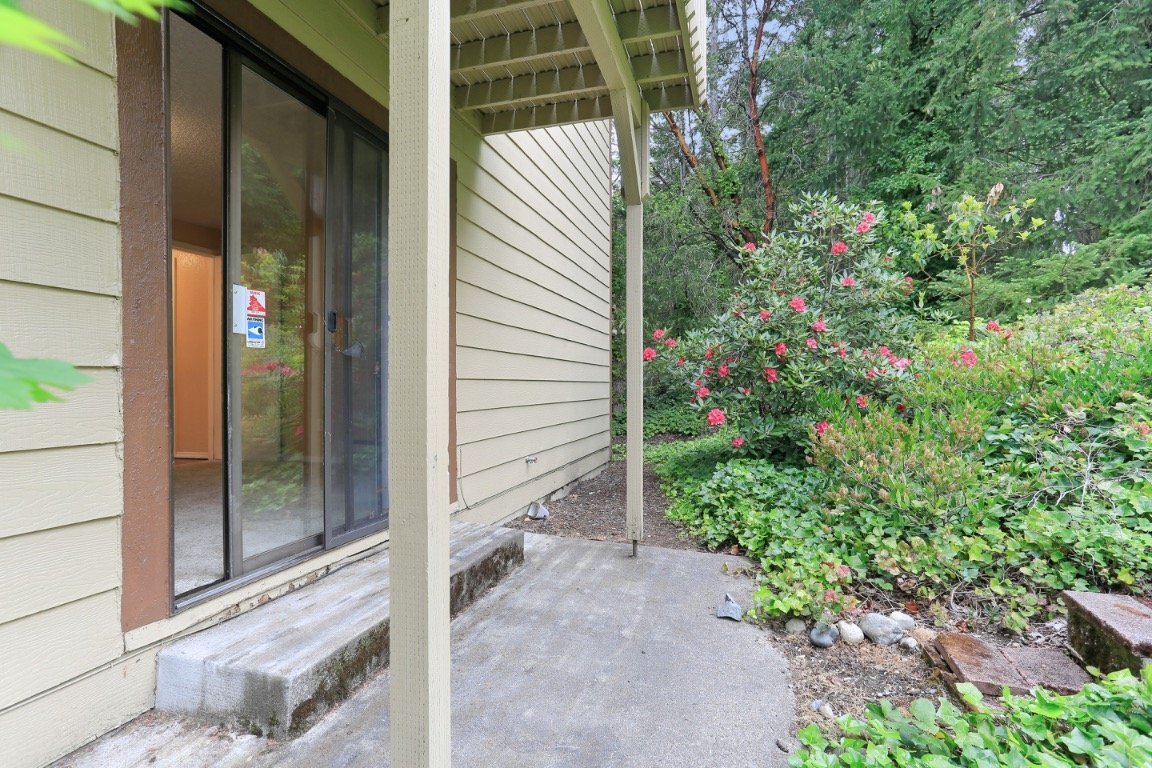 Building Photo - 5205 S Orchard St