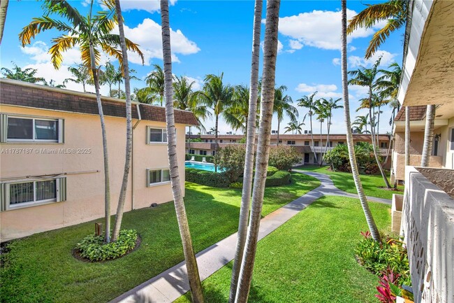 Building Photo - 14500 SW 88th Ave