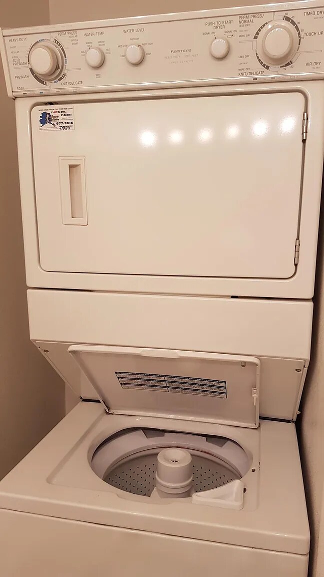 Building Photo - 1571 Elcadore Dr