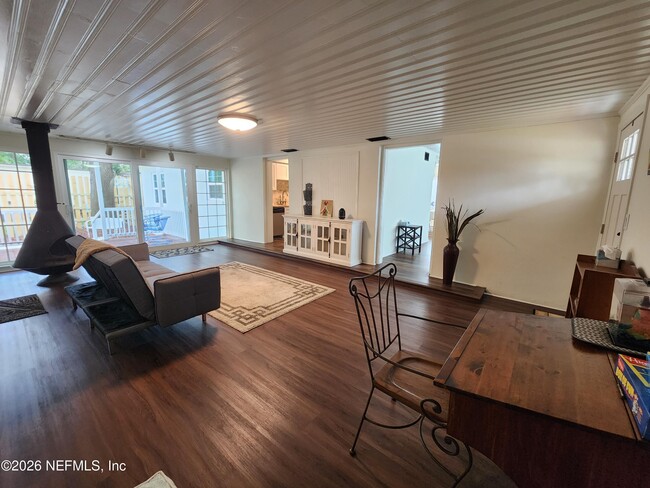 Building Photo - 7269 Balboa Rd