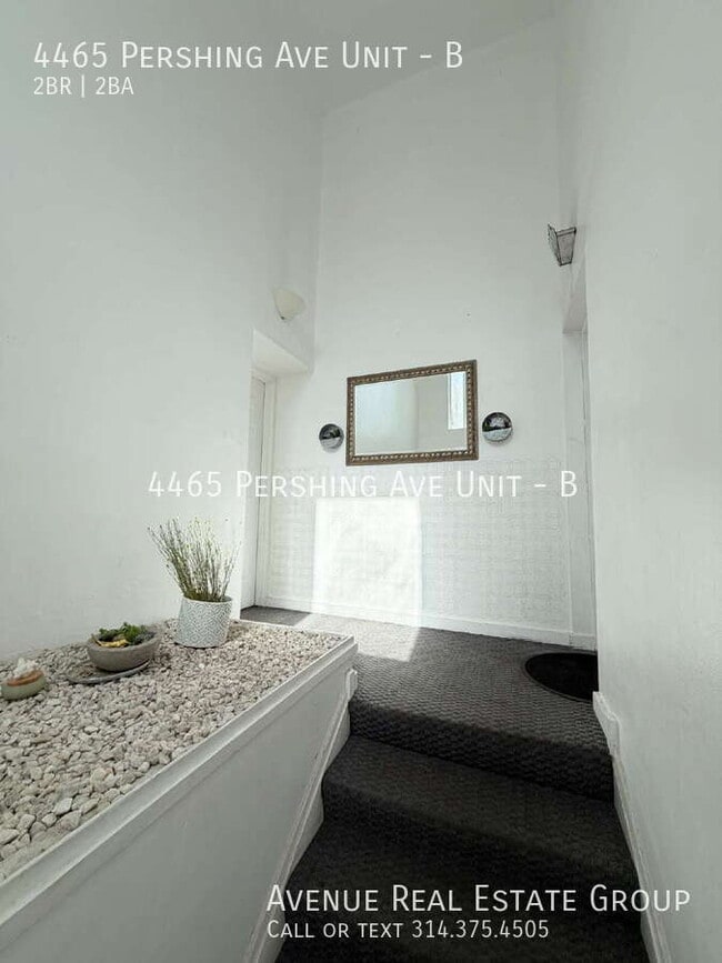 Building Photo - 4465 Pershing Ave