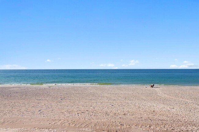 Building Photo - 2900 Gulf Blvd