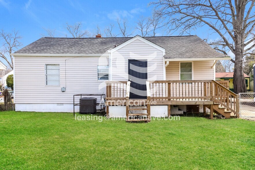 Building Photo - 5512 Ave P