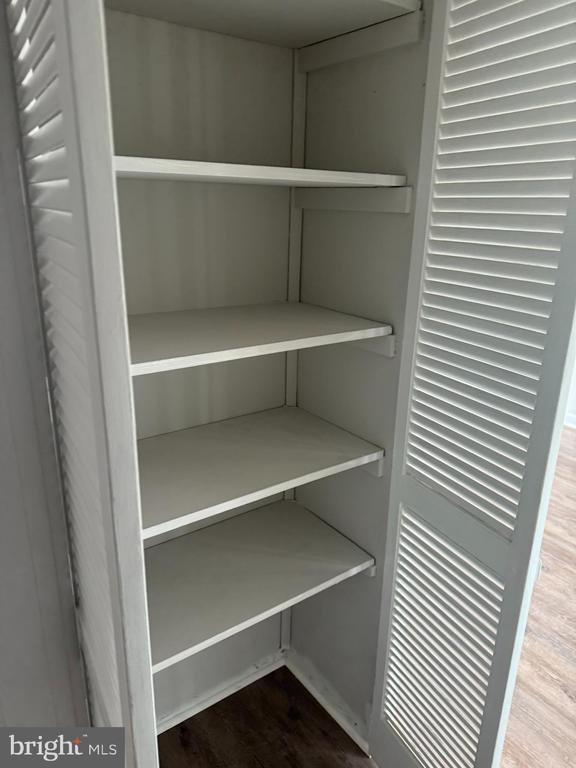 Building Photo - 108 McCormick St