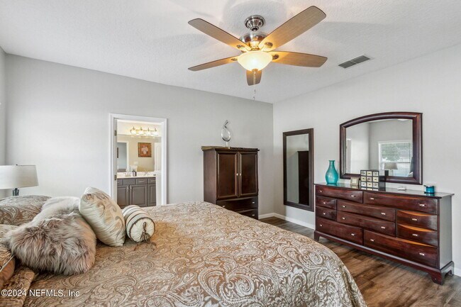 Building Photo - 1525 Cotton Clover Dr