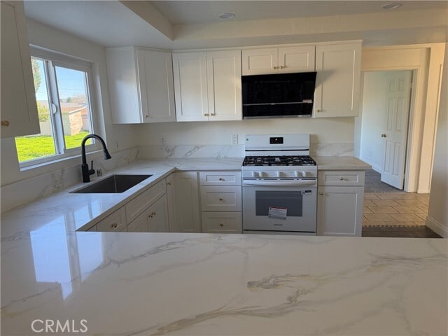 Building Photo - 723 Ford St