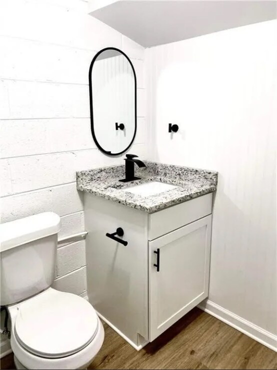 Building Photo - 12 Moore St