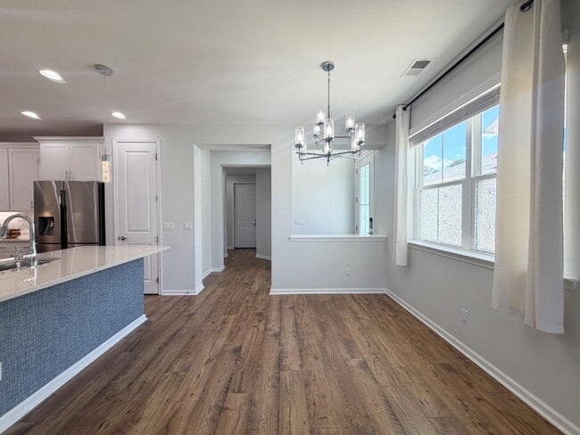 Building Photo - Beautiful Designed Two Bedroom Home in Margaritaville