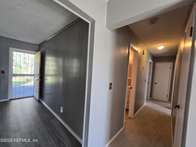 Building Photo - 5639 Sophist Cir N