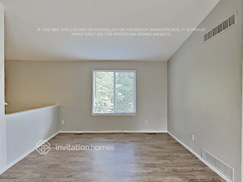 Building Photo - 17032 E Wagontrail Pkwy