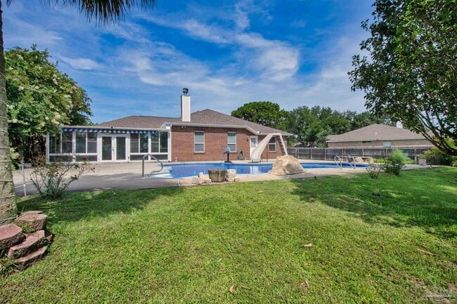 Building Photo - 2491 Parkridge Dr