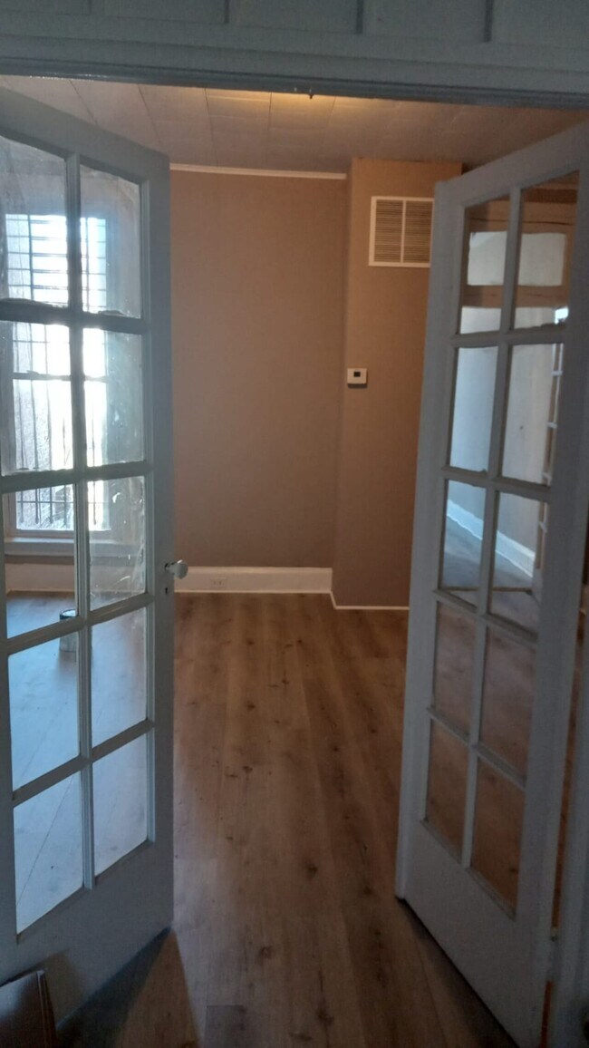 Sanford Place 519 Sanford Pl Baltimore MD 21217 Apartment Finder