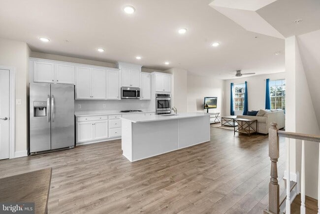 Building Photo - 2962 Chalkstone Pl