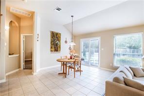 Building Photo - New Wood Floors!