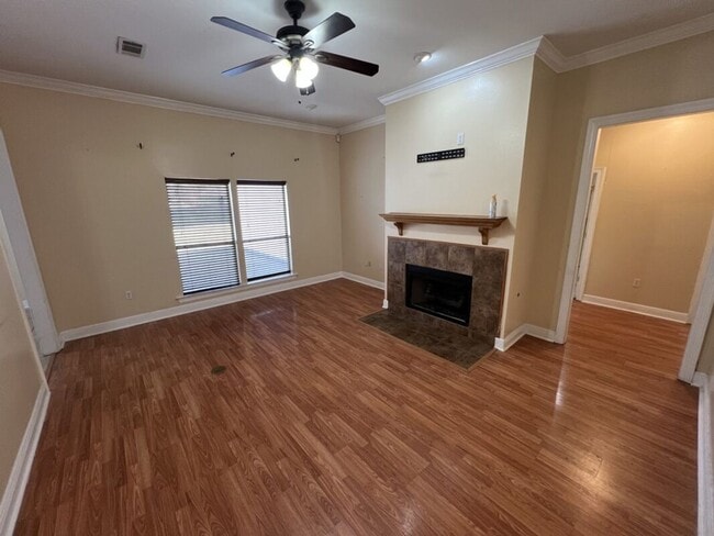 Building Photo - Corner-Lot Comfort in Zachary! — Spacious 3BR Home in Ravenwood Subdivision