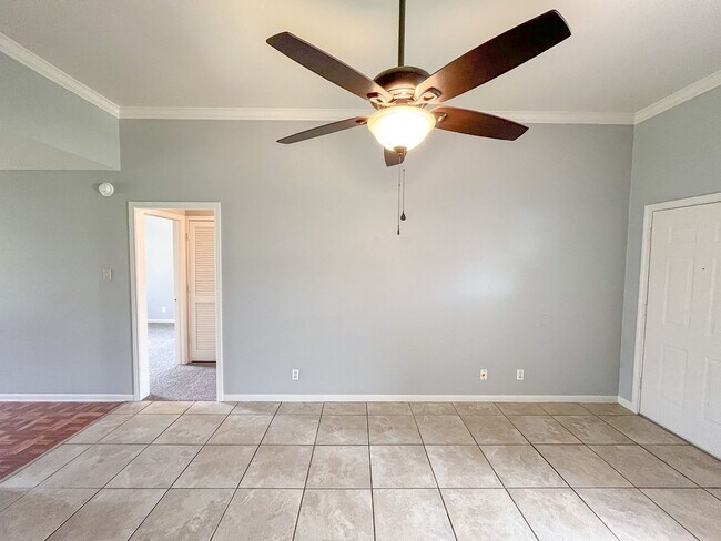 Building Photo - 1707 Windward Dr