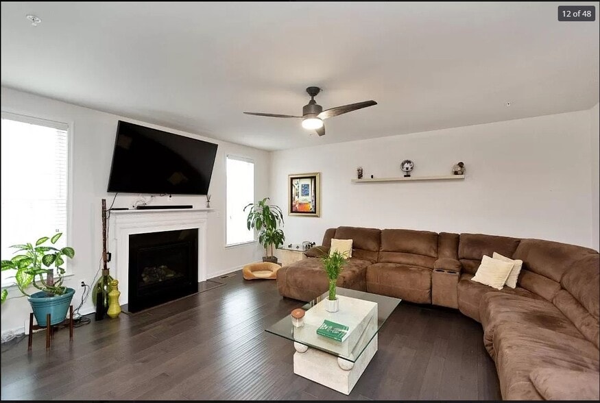 Building Photo - 11004 Fillys Ford Xing