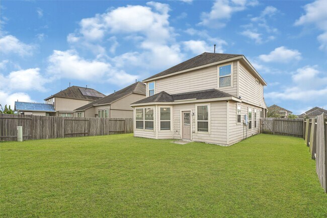 Building Photo - 17002 Devon Dogwood Trail