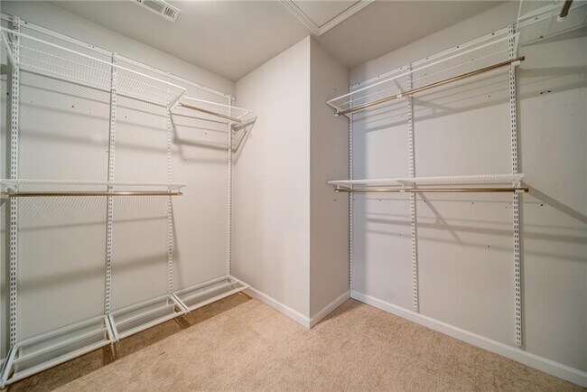 Building Photo - 3493 Amarath Ter