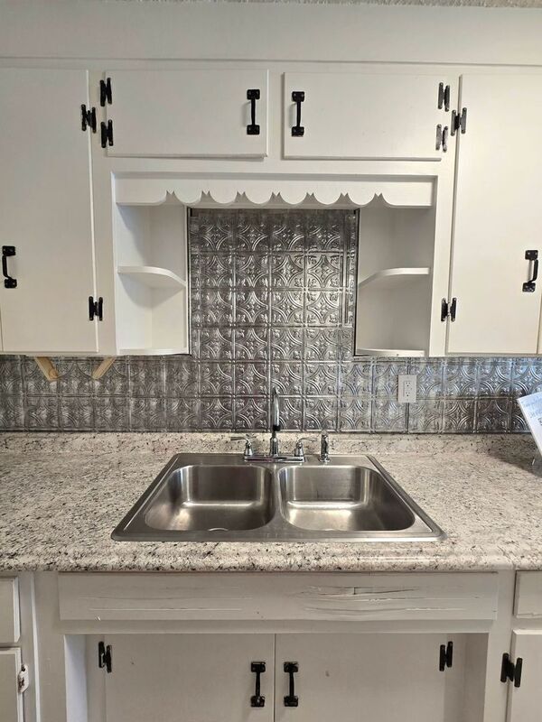 Building Photo - 715 S Missouri Ave