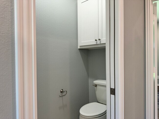 Building Photo - 448 Preston Rdg Dr