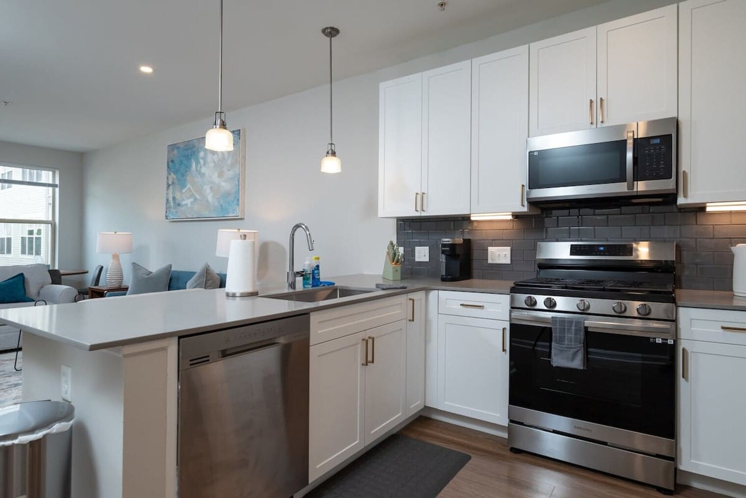 Building Photo - 360 Foley St