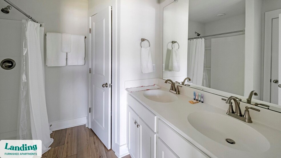 Building Photo - 1060 Orangeburg Rd