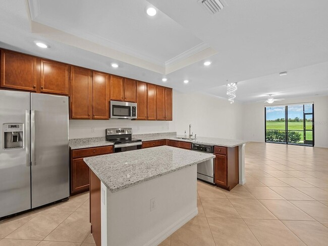 Building Photo - 5694 Palmer Cir