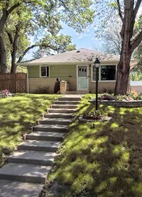 Building Photo - Lovely 4 Bedroom - Lee Park Neighborhood
