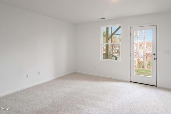 Building Photo - 3615 Elm Grv Ln