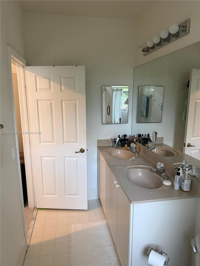 Building Photo - 12426 SW 125th Terrace