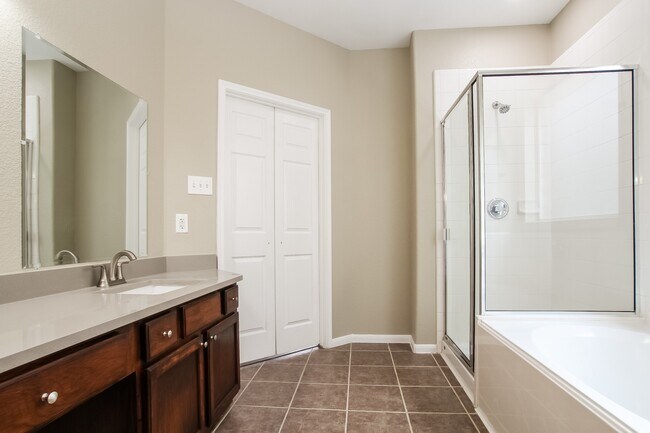 Building Photo - 21806 Catoosa Dr