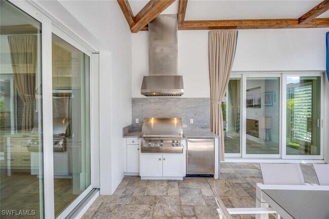 Building Photo - 9171 Mercato Ln