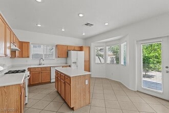 Building Photo - 7636 Dove Canyon St