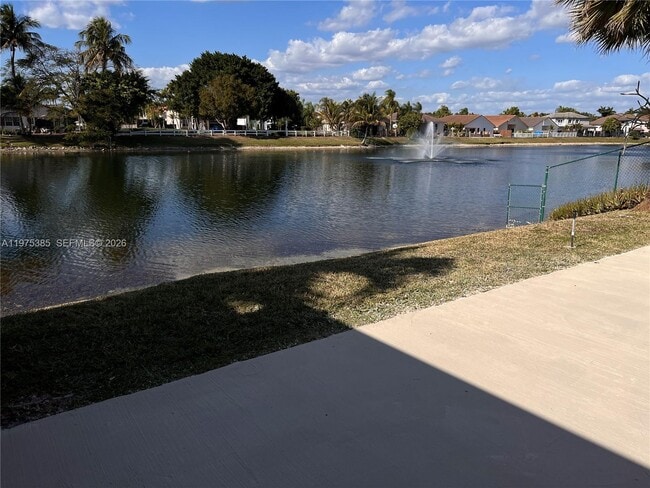 Building Photo - 9414 SW 164th Ct