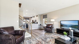 Building Photo - 415 Harmon Ct