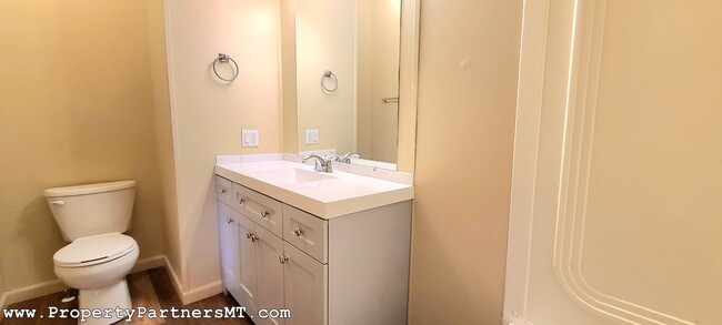 Building Photo - !!! One month's Rent Credit 2025!!! 3 Bed ...