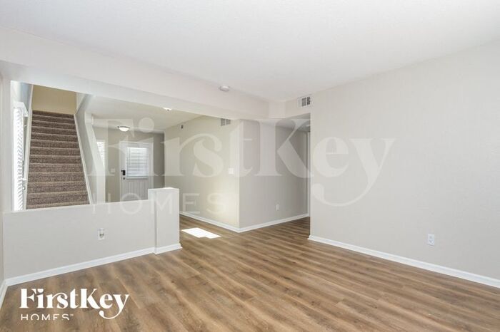 Building Photo - 4522 Andes St
