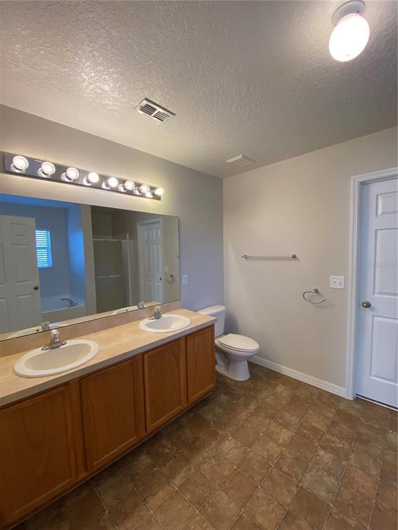 Building Photo - 3826 Klondike Pl