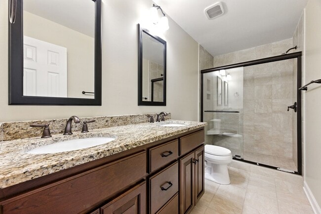 Building Photo - York County 4 BR Coventry House
