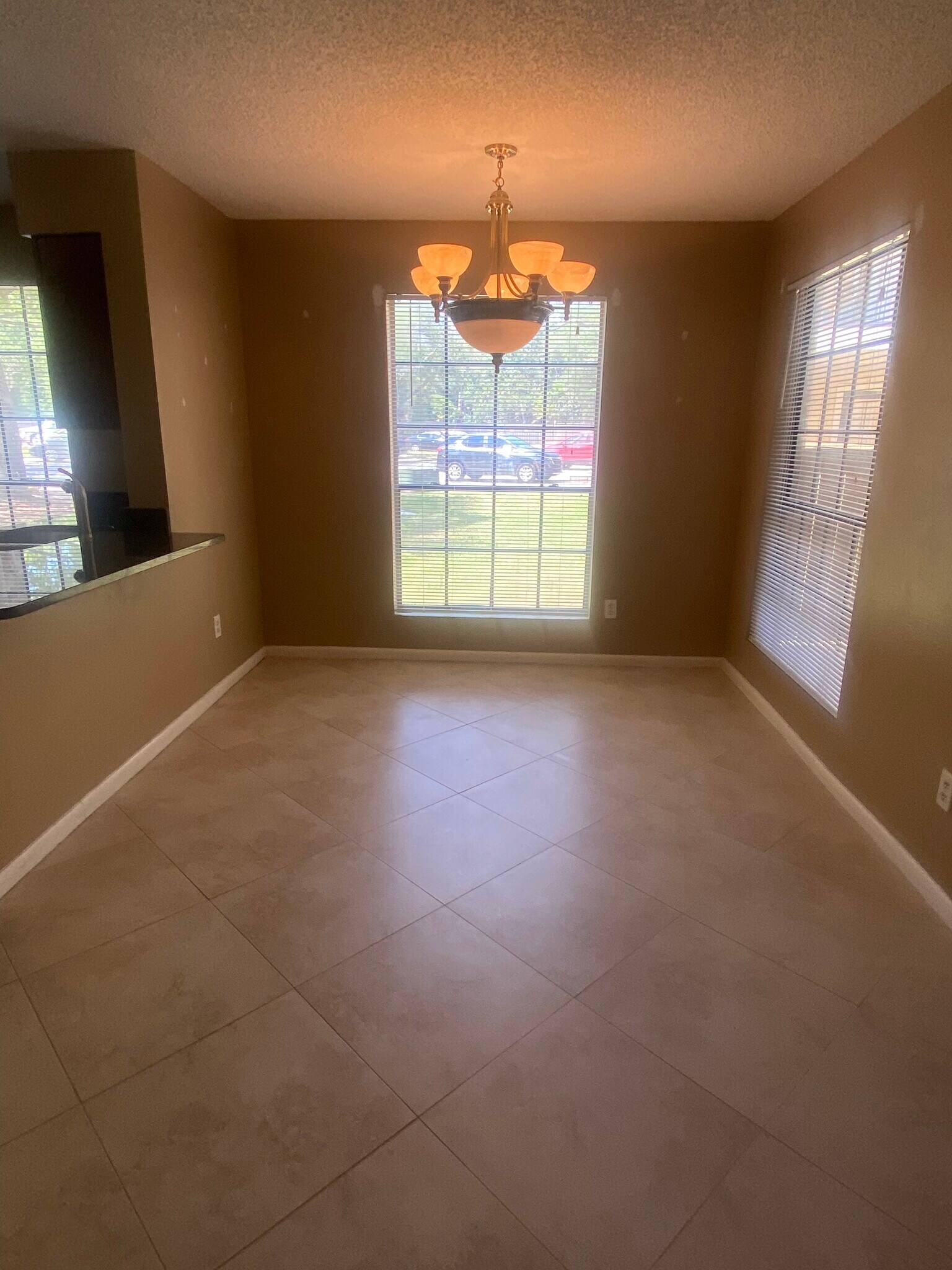 Building Photo - 8724 Mallard Reserve Dr