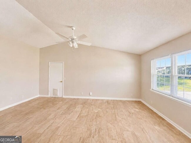 Building Photo - 117 Liberty Tree Rd
